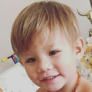 Meet your Posher, Ly